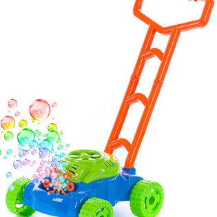 Šarena dječja kosilica za guranje koja stvara balončiće tijekom igre.